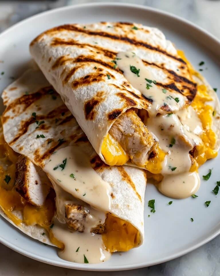 Cheesy Garlic Chicken Wraps Recipe