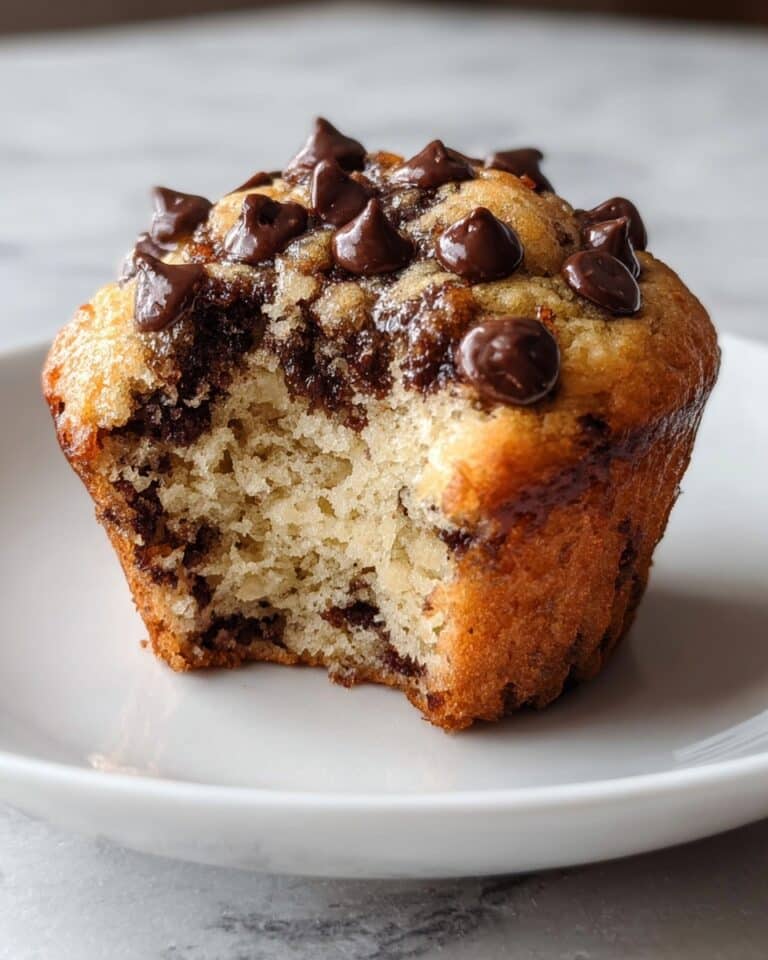 Amazing Chocolate Chip Banana Muffins Recipe